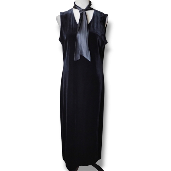 Talbots Velvet Black Holiday Party Dress With Scarf I Elegant Feminine Size 12 - Picture 2 of 8